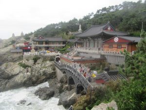 een tempel gelegen in Busan